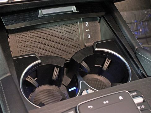 Certified 2025 Mercedes-Benz GLS 450 4MATIC image 24