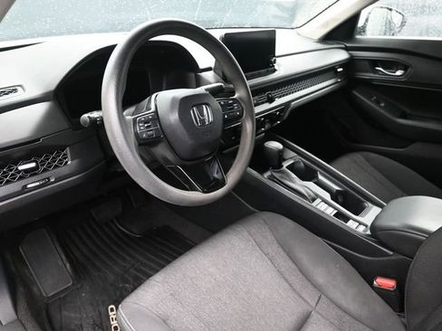 Certified 2023 Honda Accord EX image 20