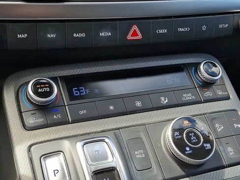 Used 2023 Hyundai Palisade SEL w/ Premium Package AWD/4WD image 18