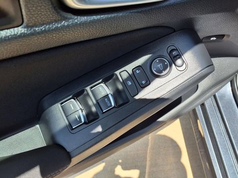 Used 2023 Honda Civic Sport image 21