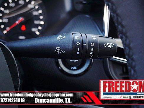 New 2026 Jeep Compass Latitude image 32