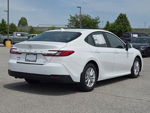 New 2026 Toyota Camry LE FWD image 4