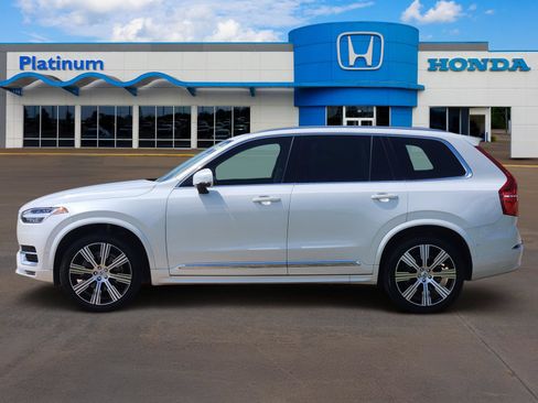 Used 2023 Volvo XC90 B6 Ultimate w/ Protection Package Premier AWD/4WD image 3