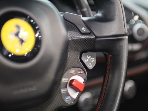 Used 2017 Ferrari 488 Spider RWD image 31
