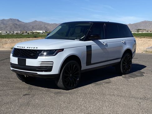 Used 2020 Land Rover Range Rover Long Wheelbase HSE image 7