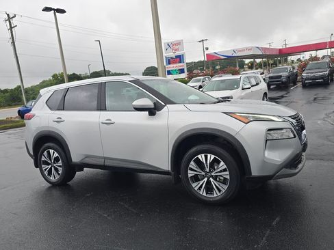 Used 2023 Nissan Rogue SV AWD/4WD image 1