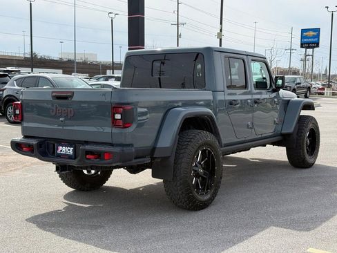 Used 2025 Jeep Gladiator Rubicon image 5