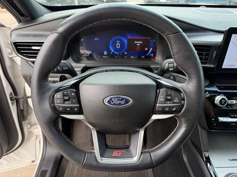 Used 2023 Ford Explorer ST w/ Equipment Group 401A AWD/4WD image 14