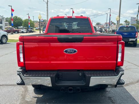Used 2023 Ford F350 XLT w/ Snow Plow/Camper Package AWD/4WD image 11