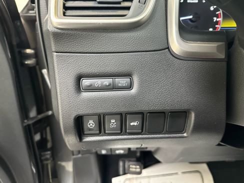 Certified 2018 Nissan Murano SL w/ Midnight Edition Package AWD/4WD image 22