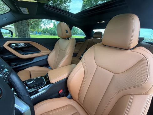 Used 2022 BMW 230i Coupe w/ Premium Package 2 RWD image 11