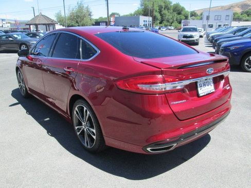 Used 2017 Ford Fusion Titanium FWD image 4