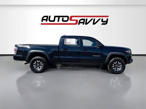 Used 2023 Toyota Tacoma TRD Off-Road image 8