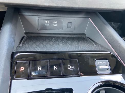 Used 2025 Nissan Murano SL AWD/4WD image 37