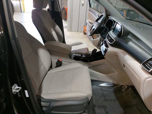 Used 2020 Hyundai Tucson SE AWD/4WD image 10