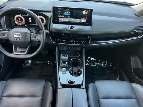 Used 2026 Nissan Rogue SL AWD/4WD image 4