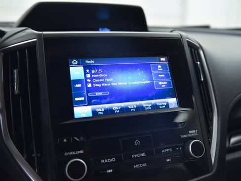 Used 2023 Subaru Forester Base image 19