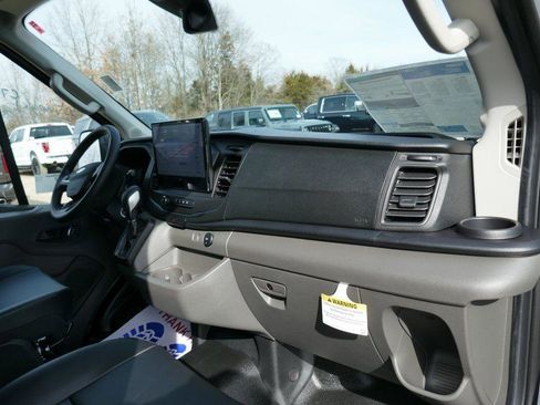 New 2026 Ford Transit 250 148 Medium Roof w/ Load Area Protection Package image 10