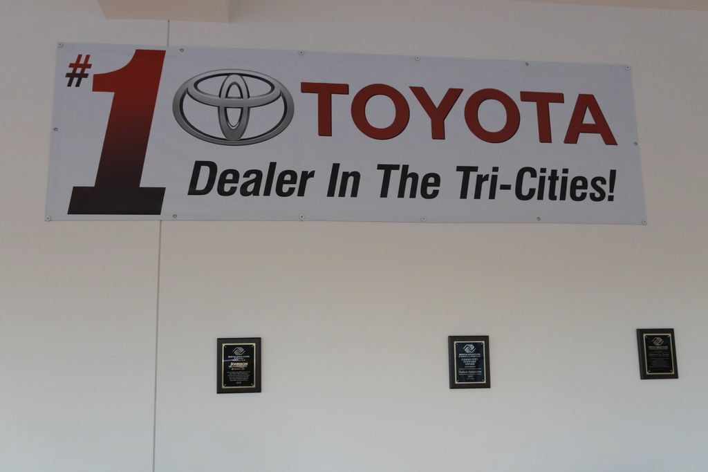 Used 2006 Dodge Ram 3500 Truck Laramie w/ Protection Group AWD/4WD image 4