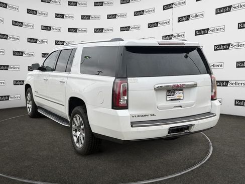 Used 2017 GMC Yukon XL Denali w/ Open Road Package AWD/4WD image 3