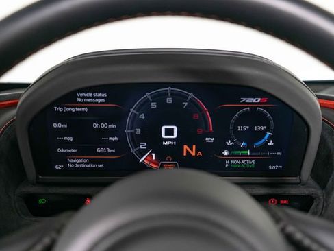 Used 2021 McLaren 720S Performance RWD image 18