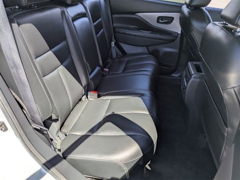 Used 2023 Nissan Murano SV image 28