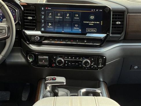 New 2026 Chevrolet Silverado 1500 High Country w/ Technology Package AWD/4WD image 20