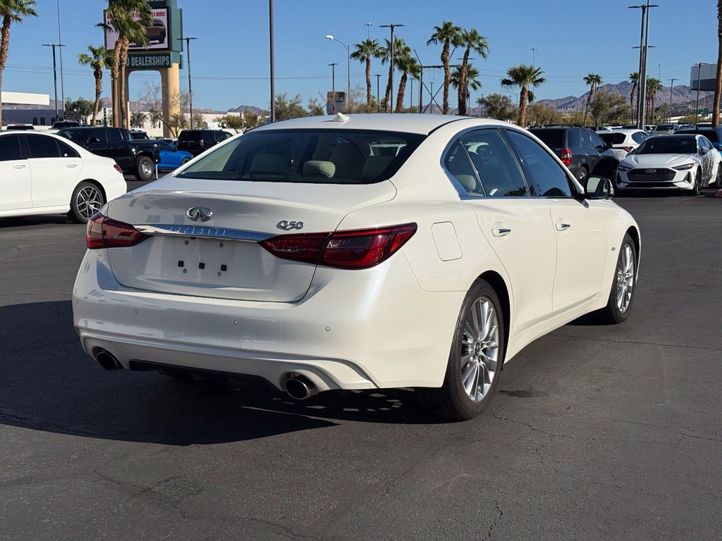 Used 2020 INFINITI Q50 Luxe w/ Essential Package (3.0T Luxe) RWD image 4