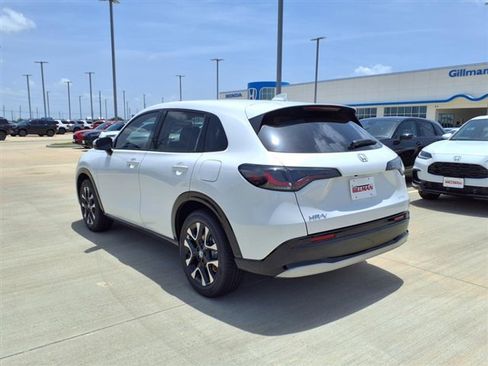 New 2026 Honda HR-V EX-L image 2