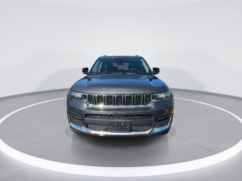 Used 2021 Jeep Grand Cherokee L Limited image 3