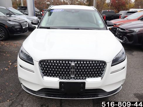 Used 2022 Lincoln Corsair AWD w/ Equipment Group 101A image 2