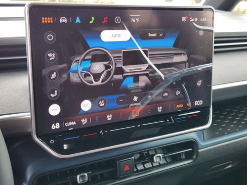 New 2025 Volkswagen ID. Buzz Pro S image 25