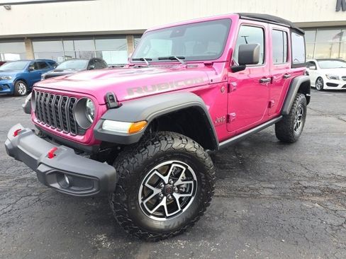 Used 2024 Jeep Wrangler Unlimited Rubicon image 2
