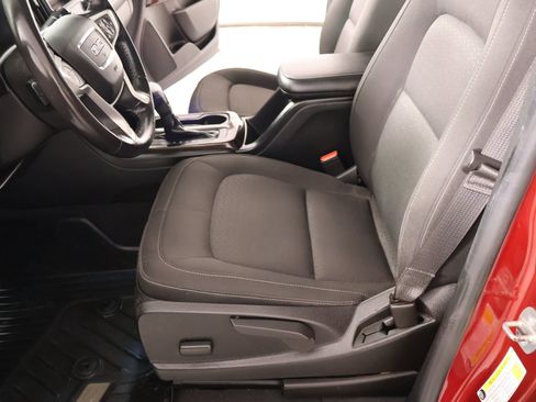 Used 2019 GMC Canyon SLE w/ Elevation Edition image 11