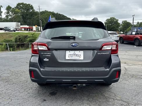 Used 2019 Subaru Outback 2.5i AWD/4WD image 6