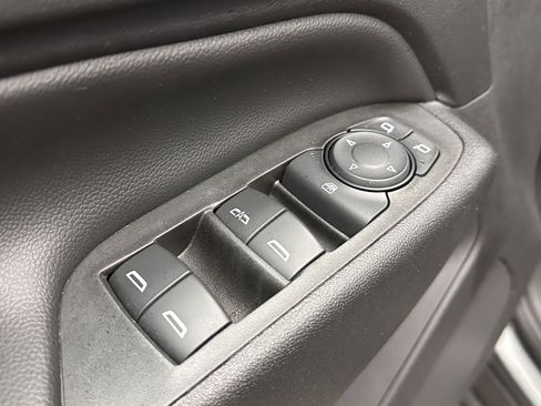 Used 2020 Chevrolet Equinox LT image 13