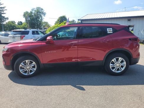 Used 2019 Chevrolet Blazer LT AWD/4WD image 2