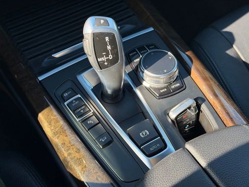 Used 2017 BMW X5 xDrive35i w/ Premium Package image 31