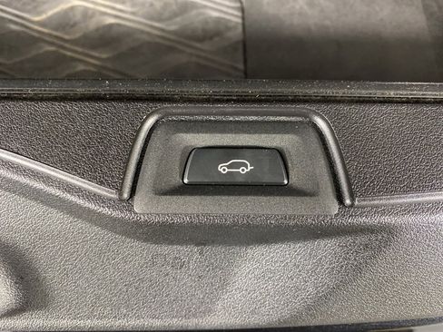 Certified 2024 BMW X5 xDrive40i w/ Premium Package image 32