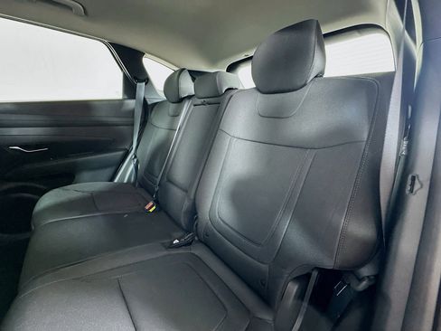New 2025 Hyundai Tucson SE image 23