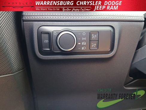 Used 2024 Ford Mustang GT Premium RWD image 34