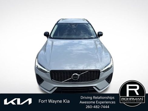 Used 2025 Volvo XC60 B5 Core w/ Climate Package AWD/4WD image 10
