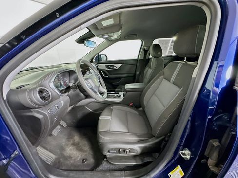 Used 2023 Chevrolet Blazer LT image 13