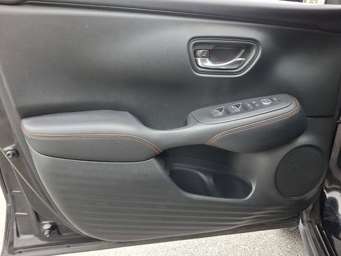 Used 2024 Honda HR-V Sport image 12