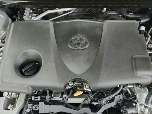 Used 2023 Toyota Camry SE w/ Convenience Package image 34