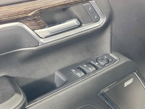 Used 2024 GMC Sierra 1500 Elevation w/ Elevation Premium Package image 18