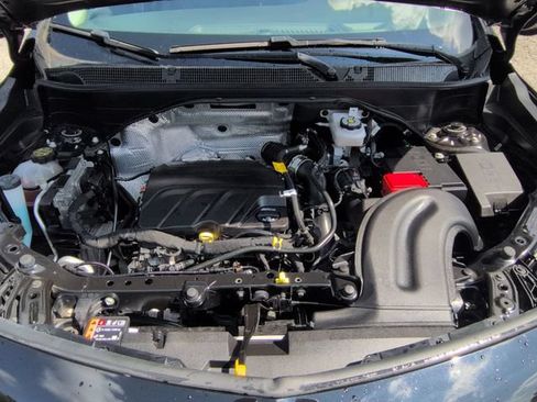 Used 2023 Buick Encore GX Preferred w/ Cold Weather Comfort Package FWD image 31
