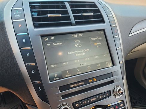 Used 2019 Lincoln MKZ Reserve image 20