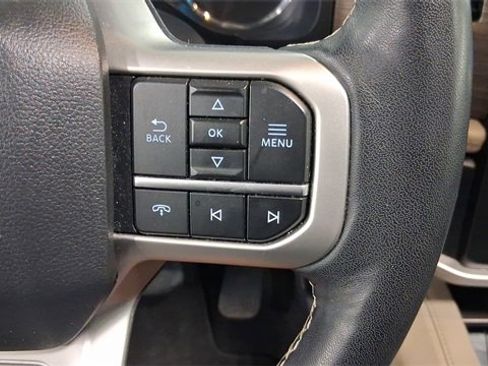 Used 2024 Ford Expedition Limited image 33