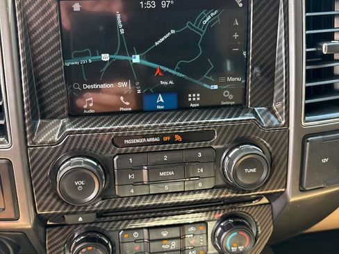 Used 2018 Ford F150 XLT w/ Equipment Group 302A Luxury RWD image 15